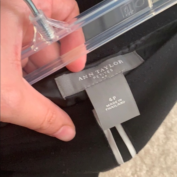 Ann Taylor high waisted skirt - Picture 2 of 2